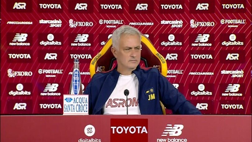 Mourinho riprende il giornalista: "Hai fatto 3 domande"