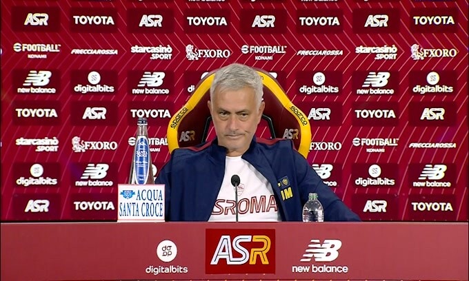 Mourinho: "Devo piangere anche io..."