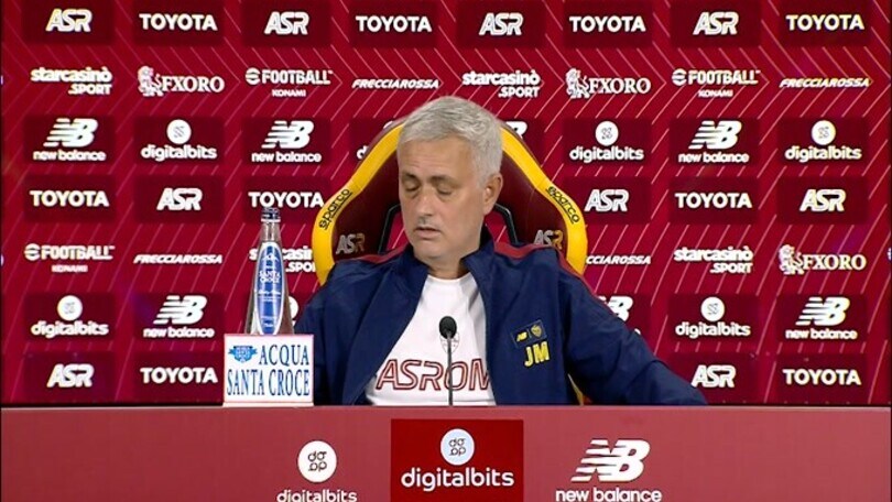 Mourinho indica la strada: "Torniamo a sorridere"