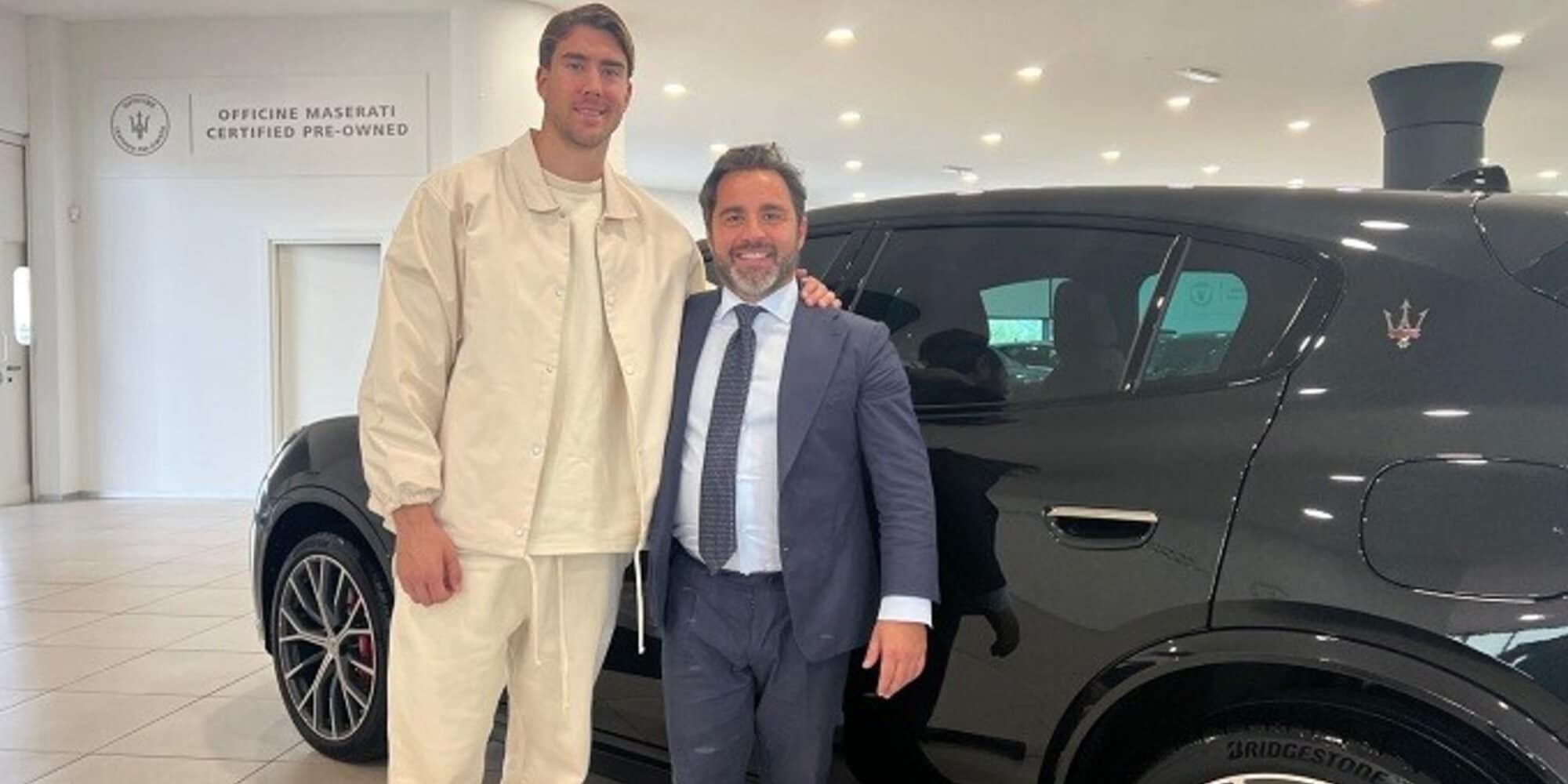 Una Maserati da 113mila euro per Vlahovic? Spunta l'indizio social