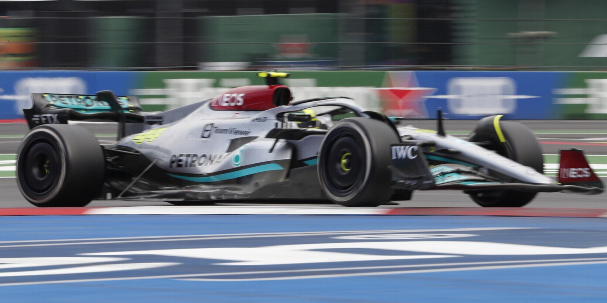 F1, Mercedes e i guai con le criptovalute: lo sponsor FTX rischia il fallimento