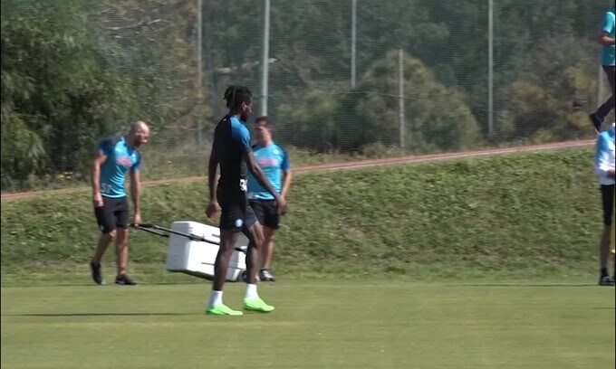 Napoli, Anguissa rinnova il contratto: è ufficiale