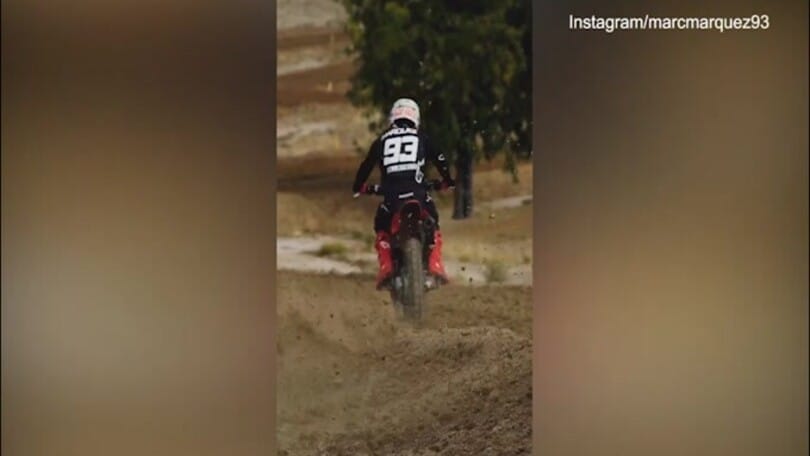 Marquez si scatena in motocross: "Gas!"