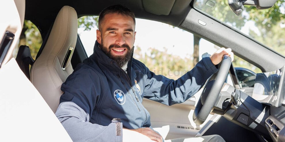 BMW regala gli ultimi modelli elettrici ai giocatori del Real Madrid