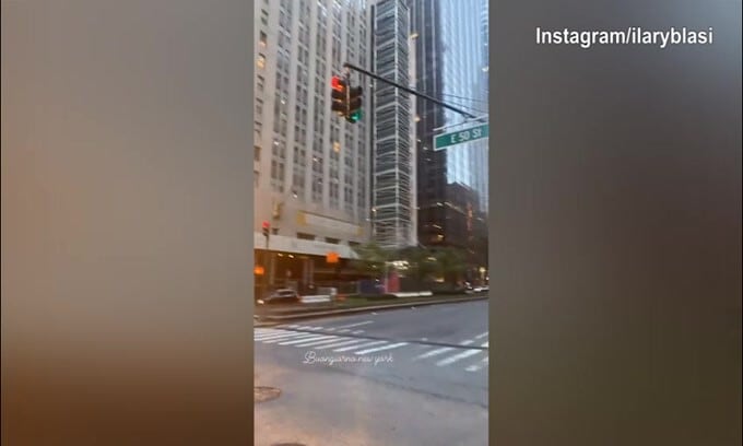 Il risveglio di Ilary Blasi: "Buongiorno New York"