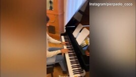Juve, il maestro Perin si esibisce al pianoforte