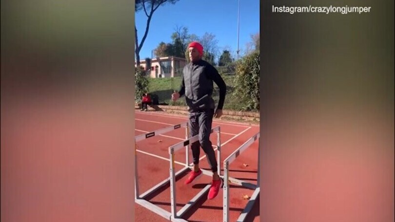 Jacobs si allena a ritmo di musica: ecco il video sui social