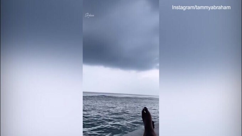 Roma, per Abraham un po' di relax al mare