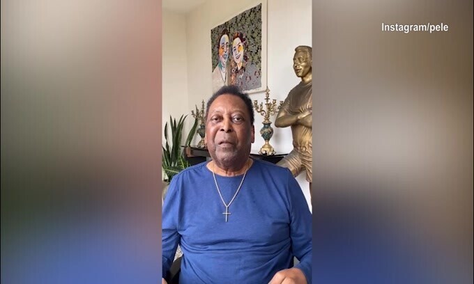 Pelé torna a parlare su Instagram: "Grato per l'affetto"