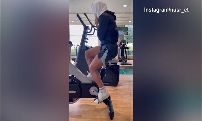 Nusr-Et, risveglio mattutino in palestra