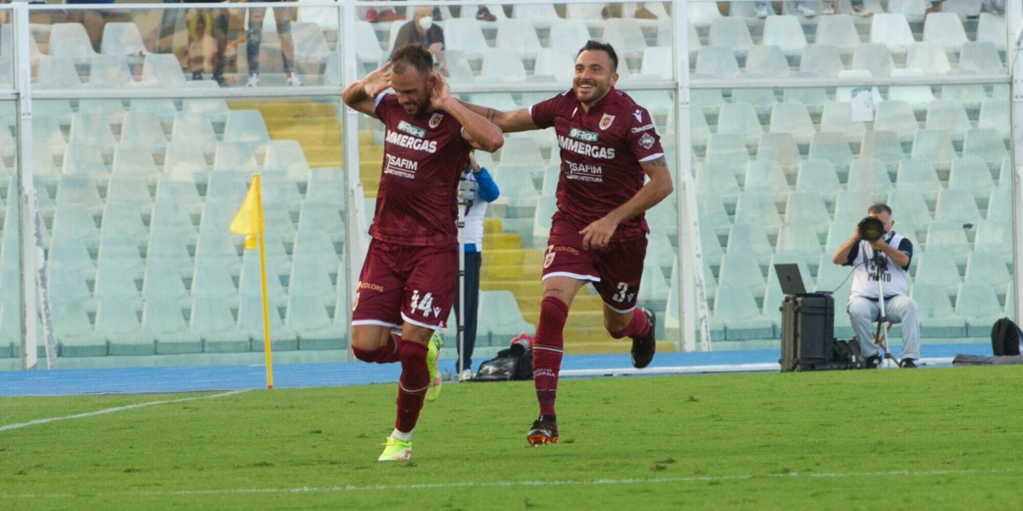 Serie C, la Reggiana pareggia ma resta in vetta. Torres-Gubbio 0-0
