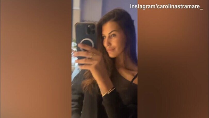 Carolina Stramare si prepara per un super sabato sera