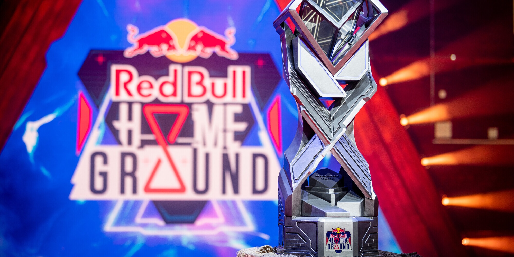 I 100 Thieves vincono il Red Bull Home Ground 2022
