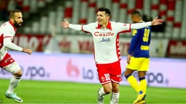 Frena il Frosinone, Reggina di misura, Bari a valanga: la giornata di B