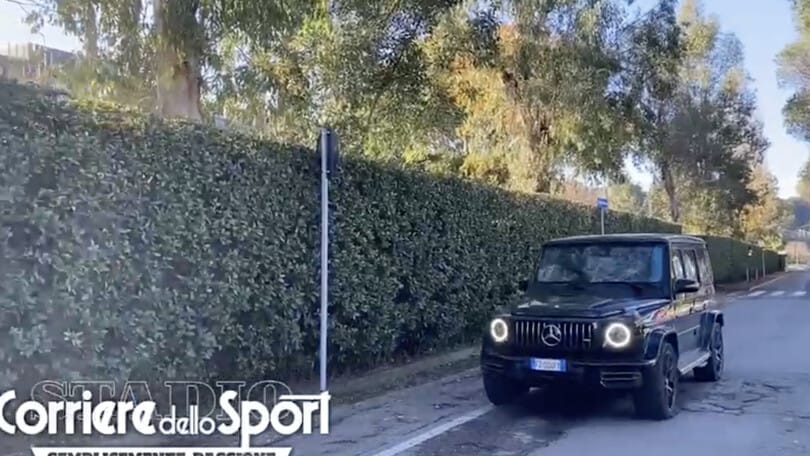 Roma, ecco Karsdorp a Trigoria: ora confronto con Mourinho
