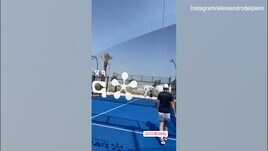 Qatar, il buongiorno di Del Piero: padel con Vieri, Materazzi e altre leggende