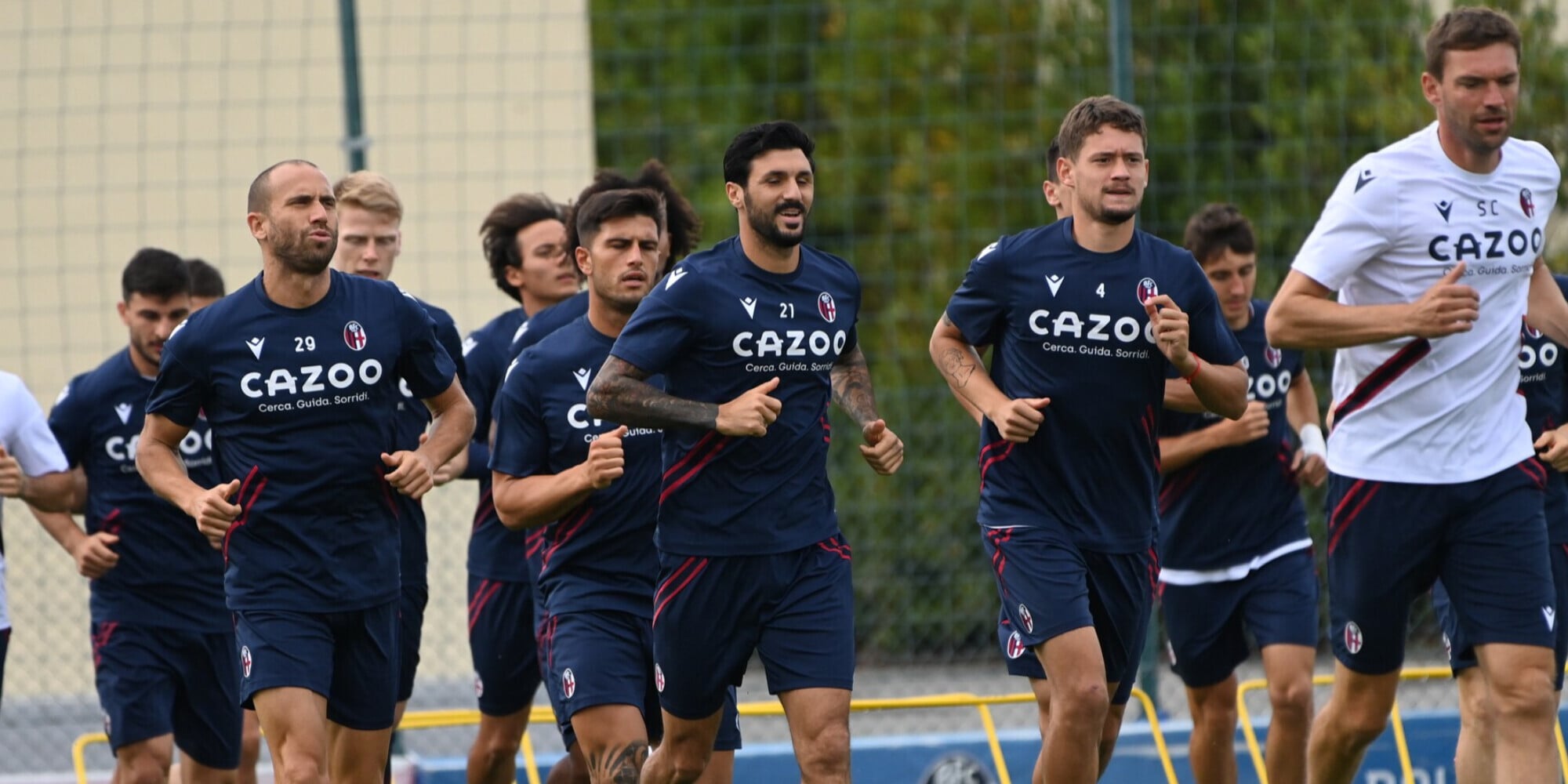 Bologna, ripresa a Casteldebole. Differenziato per quattro calciatori
