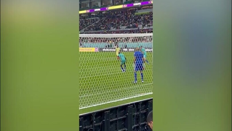 Mondiali, Infantino arbitro tra le leggende