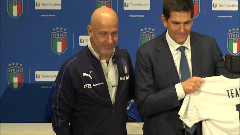 Nazionale, Vialli lascia temporaneamente l'incarico