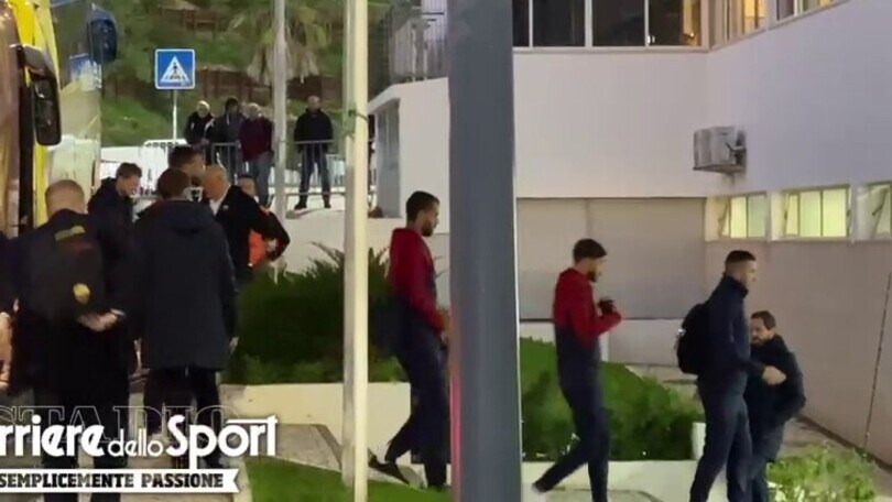La Roma allo stadio in vista del Cadice: ci sono anche i tifosi giallorossi