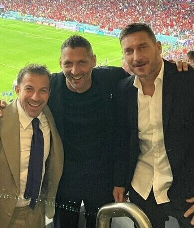 Totti a Doha sfotte Del Piero: "Ma come ti sei vestito, sembri un tranviere"