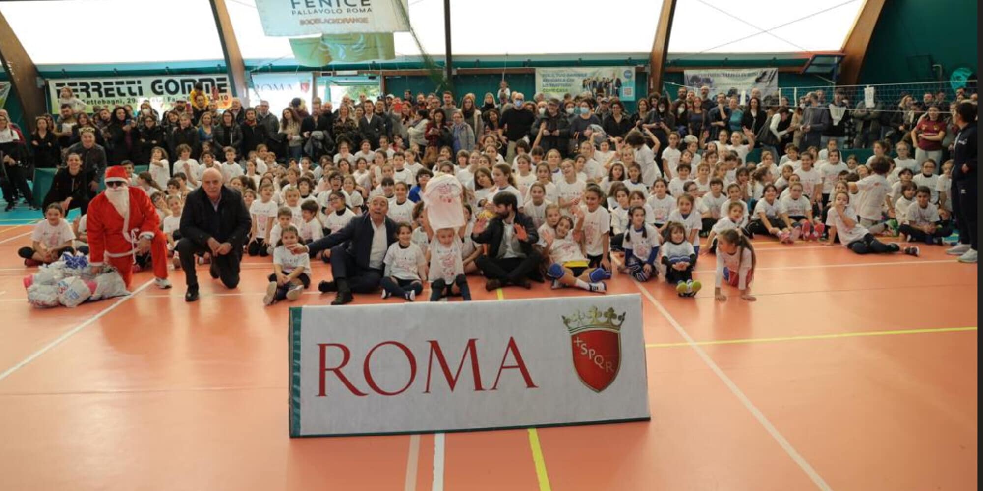 La carica dei 6 mila nel “Natale Sotto Rete con il Volley S3”