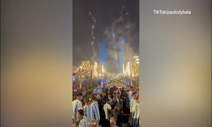 L'Argentina sfila per le vie di Doha: l'entusiasmo è alle stelle!