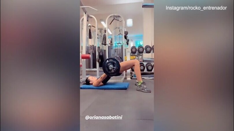 Dopo la festa si torna in palestra: Oriana Sabatini si allena!