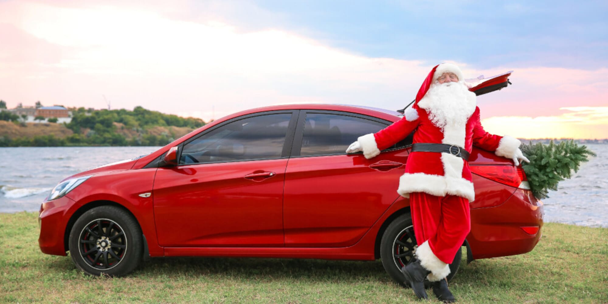 Il Natale dei patiti per le auto: che regali far trovare sotto l'albero