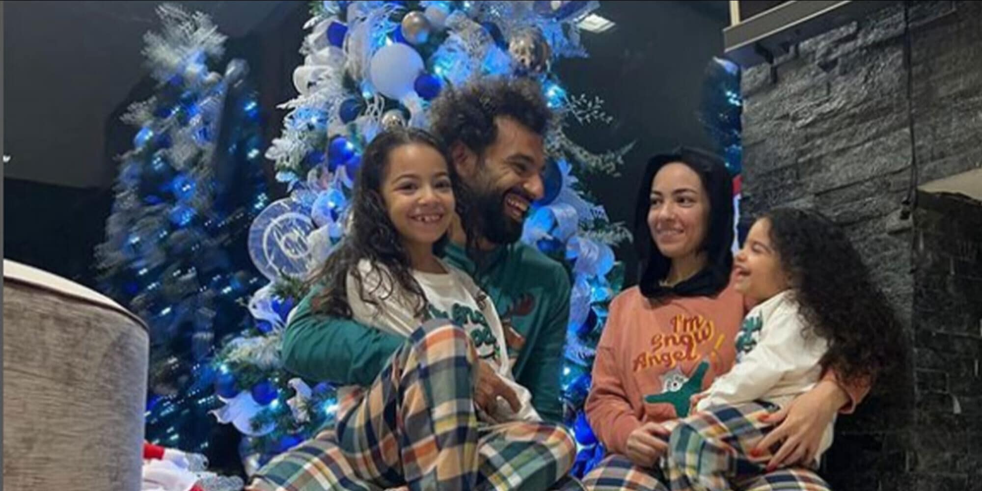 Salah festeggia il Natale, followers inferociti: "Smetteremo di seguirti"