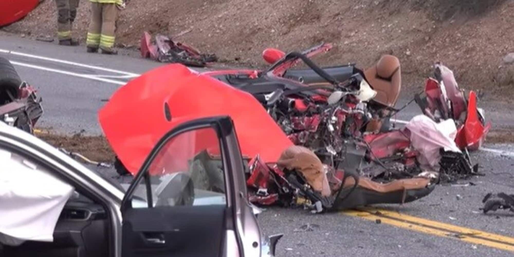 Ferrari, l'incidente è devastante: della spider rimangono solo i rottami