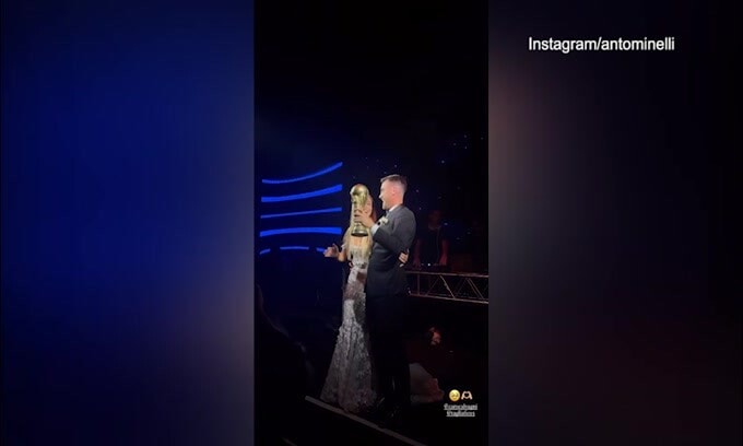 Tagliafico si è sposato: il video con la Coppa del Mondo