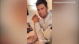 Federica Pellegrini scherza con il marito: "Il gelato è liquido?"