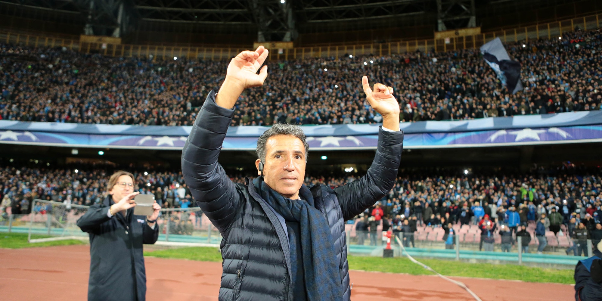 Napoli-Real Madrid, Careca saluta la Curva B