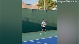 Djokovic si allena verso il torneo di Dubai