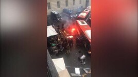 La furia dei tifosi dell'Eintracht: il video scioccante degli scontri