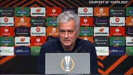 La frecciata di Mou: "Ci sono squadre italiane che sono passate e hanno sofferto 90'"