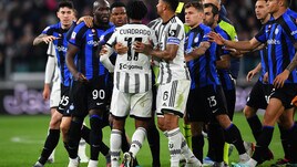 Giudice sportivo, un turno alla curva della Juve. Plusvalenze, cosa rischiano Roma e Lazio