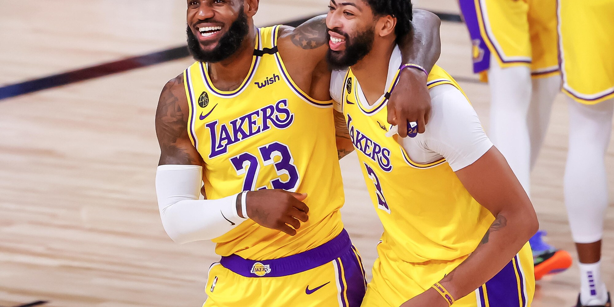 LeBron James e Davis trascinano i Lakers, Atlanta vince a Brooklyn senza Gallinari