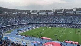Gioia scudetto allo Stadio Maradona prima di Napoli-Salernitana