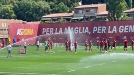 La Roma si allena a Trigoria, Dybala non c'è