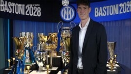 Inter, è ufficiale: Bastoni rinnova fino al 2028