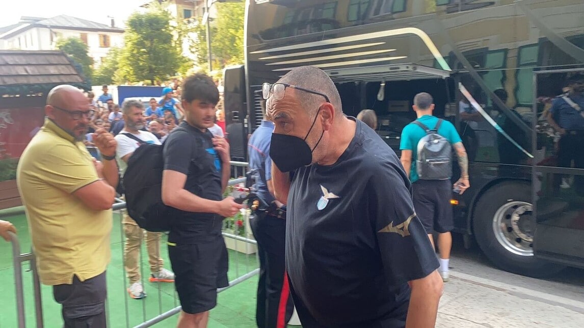 Lazio, l'arrivo al ritiro ad Auronzo: c'è anche Olympia