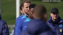 Psg, Luis Enrique punta Kane: Vlahovic l'alternativa