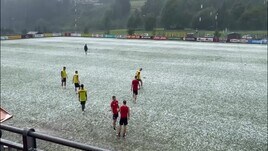 Grandine sul ritiro del Monza, allenamento sospeso
