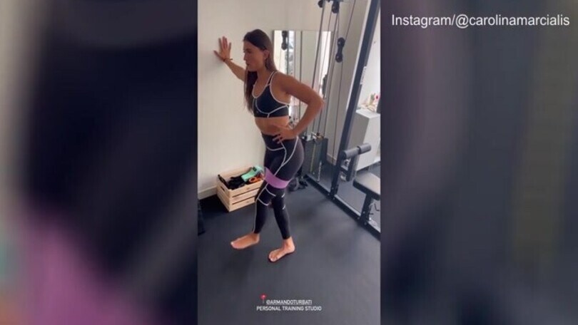 Palestra e sudore: Lady Cassano si allena