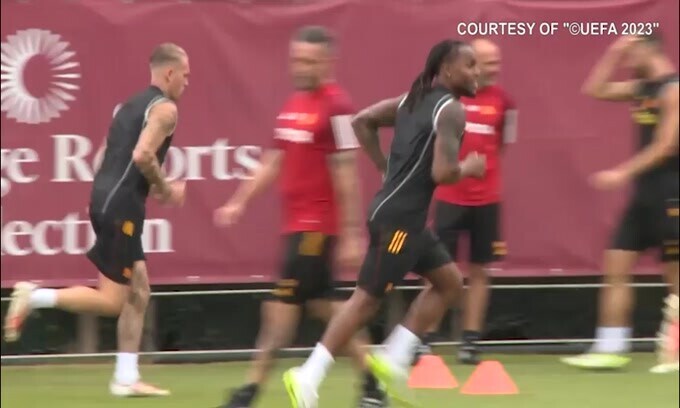 Roma, stiramento per Renato Sanches