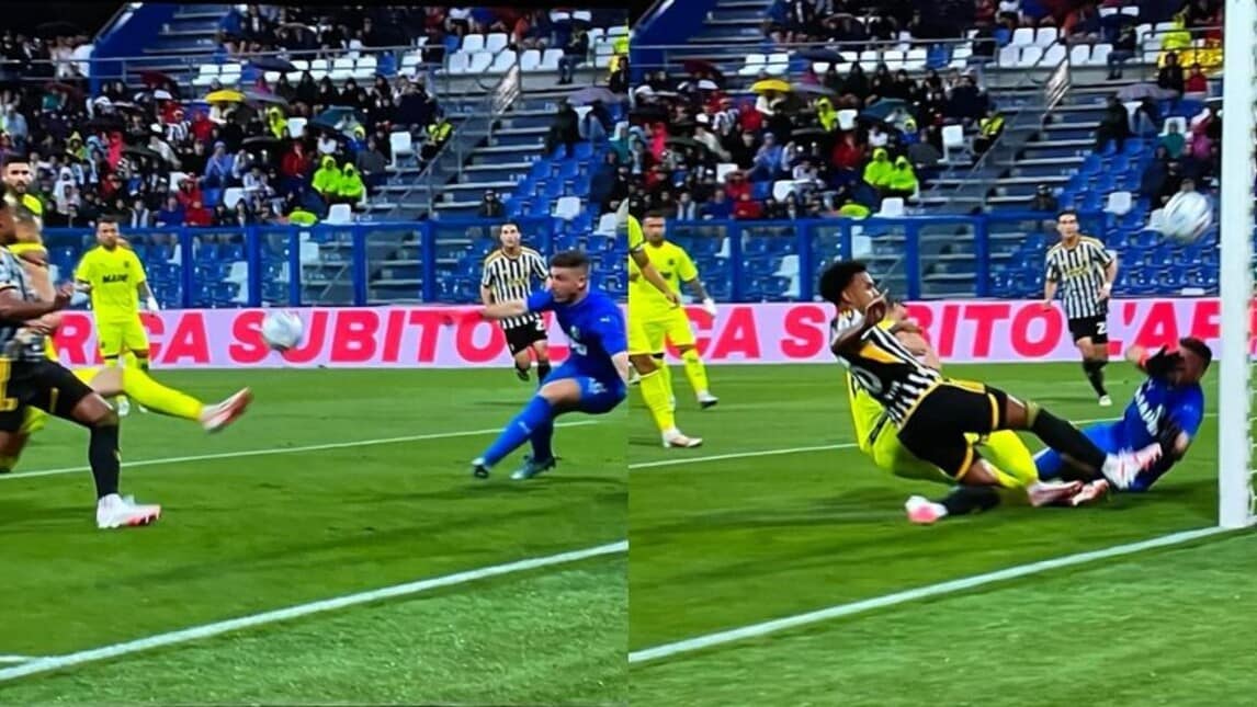 Sassuolo-Juve, la fotosequenza dell'assurdo autogol di Viña: Cragno non può nulla