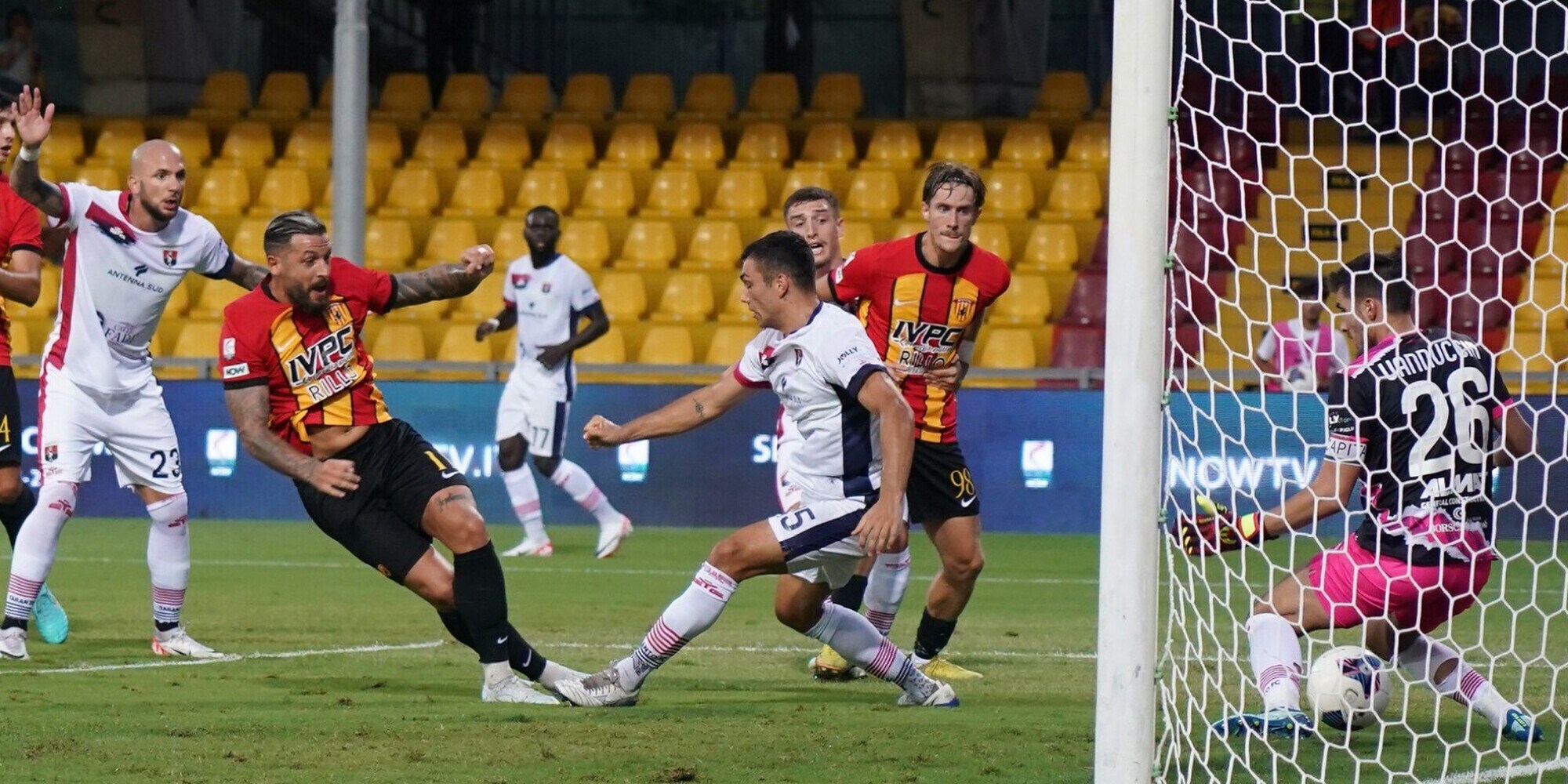 Pronostico Monterosi-Taranto, viterbesi a caccia della prima vittoria
