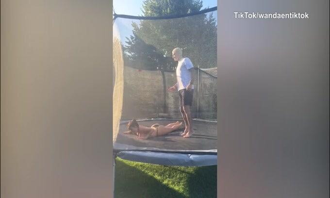 Wanda e Icardi tornano bambini: il video social